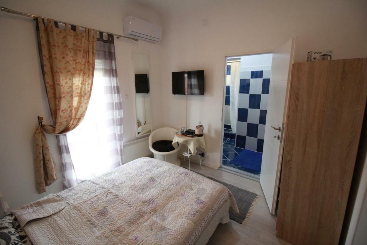 Rooms&Apartment Tea Zagreb Buitenkant foto