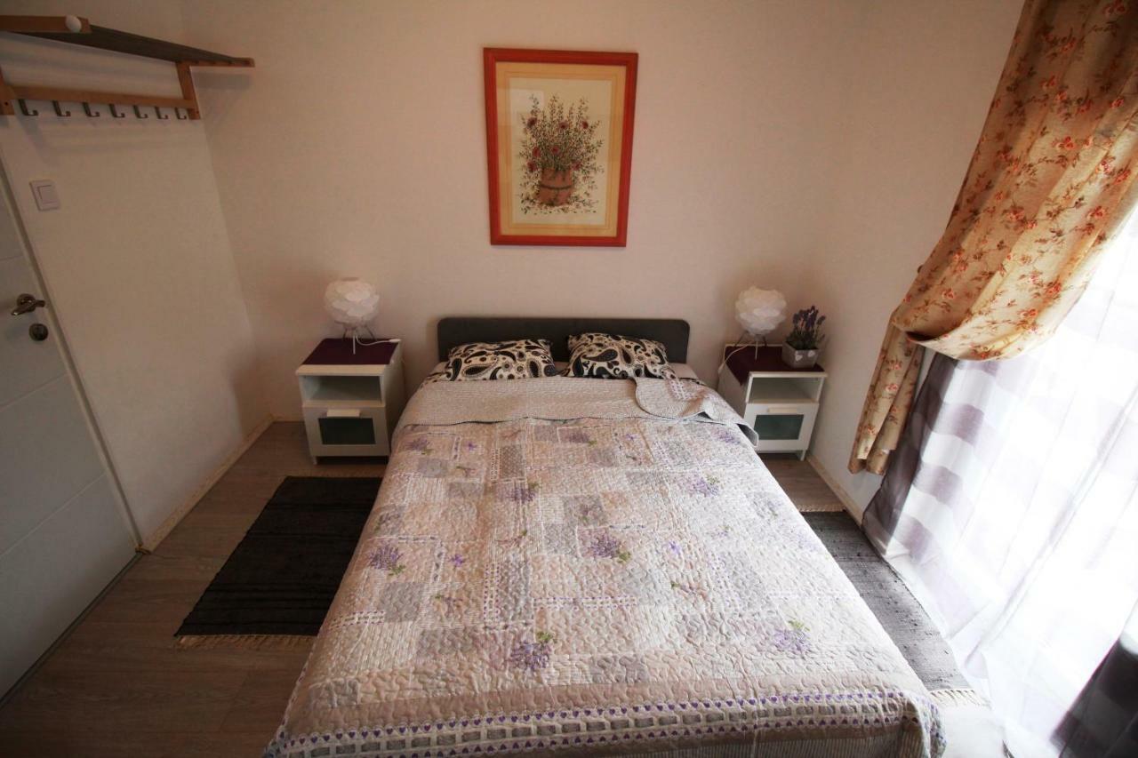 Rooms&Apartment Tea Zagreb Buitenkant foto